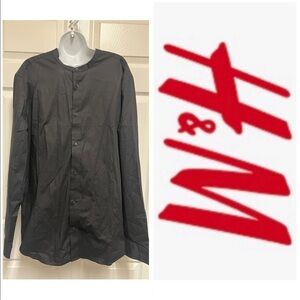 NWOT!! H&M MENS BLACK MUSCLE FIT BAND-COLLAR SHIRT XL